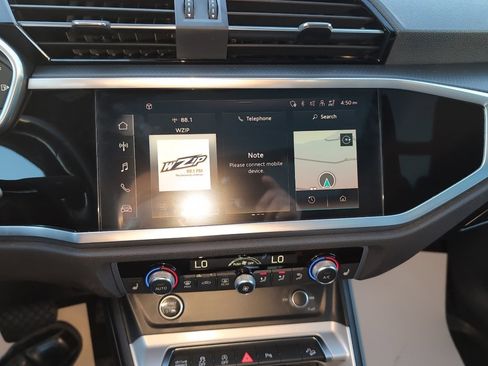 Used 2022 Audi Q3 2.0T Premium Plus image 21