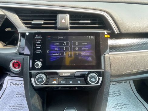 Used 2019 Honda Civic Sport image 18