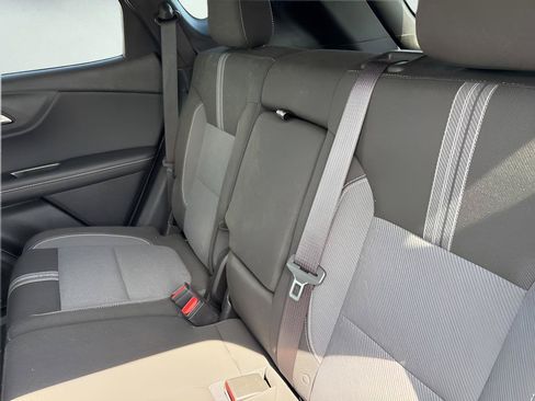 Used 2025 Chevrolet Blazer LT FWD image 13
