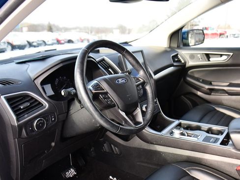 Used 2022 Ford Edge SEL w/ Convenience Package image 11