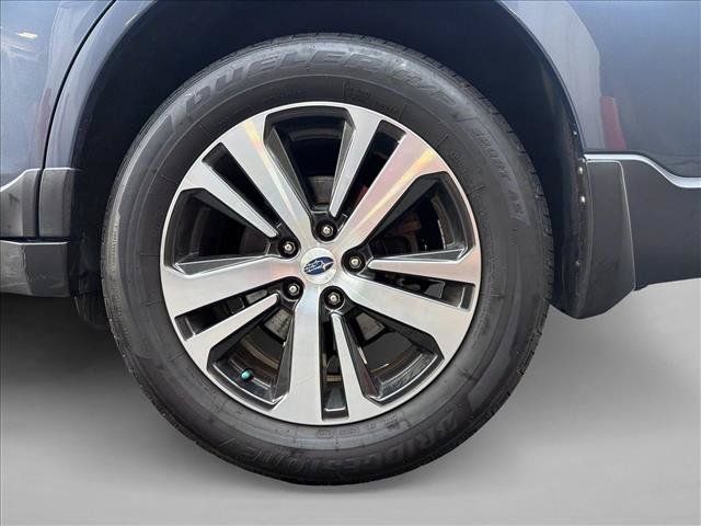 Used 2018 Subaru Outback 2.5i Limited AWD/4WD image 8
