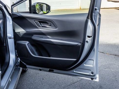 Used 2023 Toyota Prius Prime FWD image 14