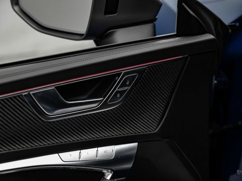 Used 2024 Audi RS 7 Performance w/ Executive Package image 82