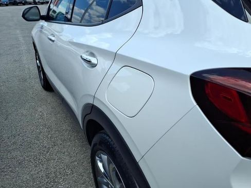 Used 2023 Buick Encore GX Essence w/ Experience Buick Package FWD image 16