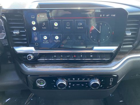 Used 2022 GMC Sierra 1500 Elevation image 24