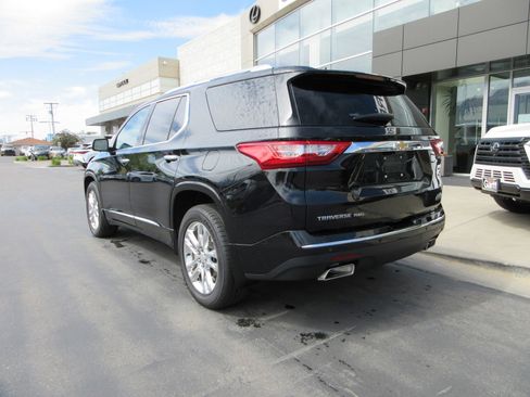 Used 2018 Chevrolet Traverse High Country AWD/4WD image 7