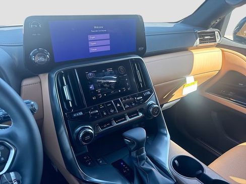 New 2026 Lexus LX 600 4WD w/ Premium Package image 29