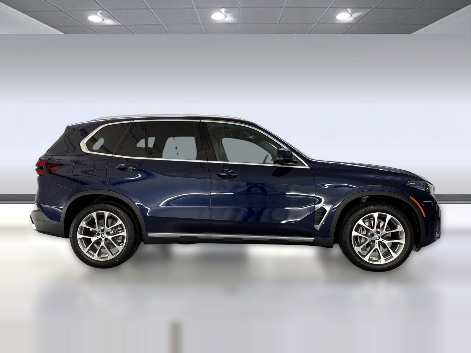 Used 2026 BMW X5 xDrive40i w/ Climate Comfort Package AWD/4WD image 8
