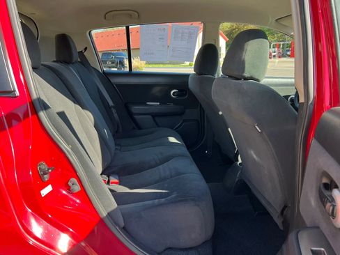 Used 2012 Nissan Versa 1.8 S w/ Special Edition Pkg FWD image 26