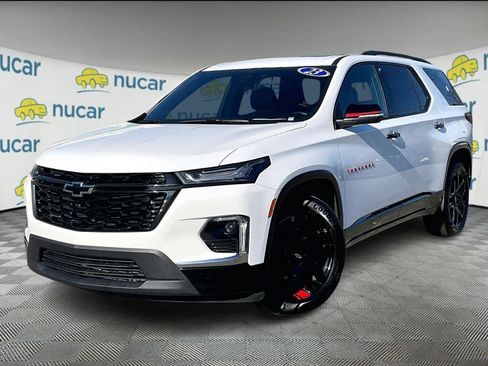 Used 2023 Chevrolet Traverse Premier w/ Redline Edition image 3