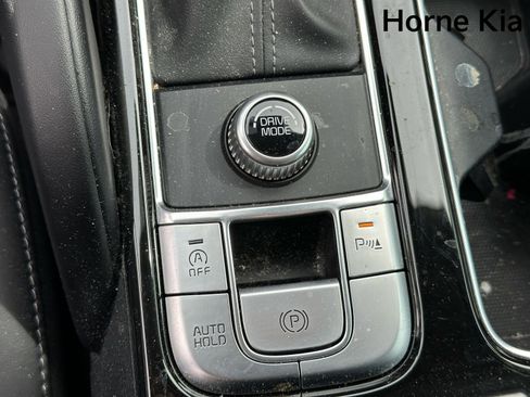 Certified 2024 Kia Telluride S FWD image 19