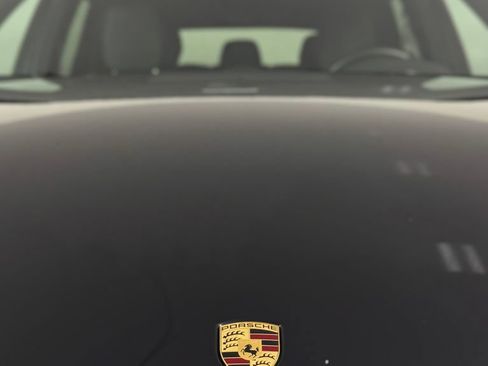 Used 2018 Porsche Cayenne AWD/4WD image 35