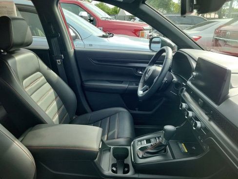 Used 2025 Honda CR-V Sport-L image 3