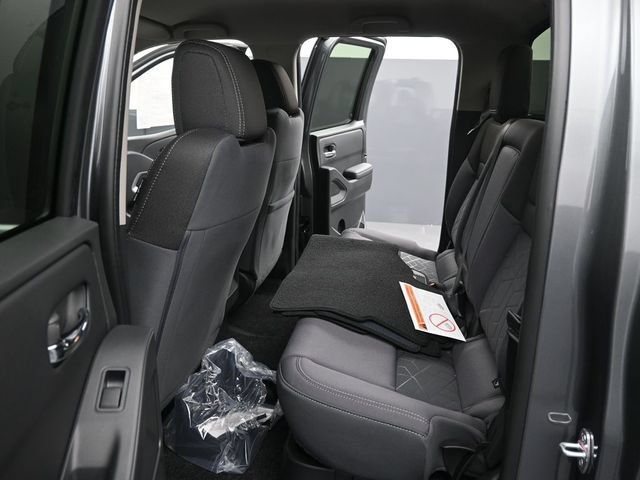 New 2026 Nissan Frontier SV w/ Tow Package AWD/4WD image 9