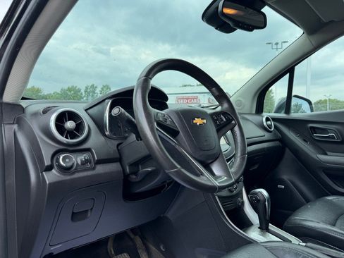 Used 2015 Chevrolet Trax LTZ w/ LPO, Cargo Package FWD image 14