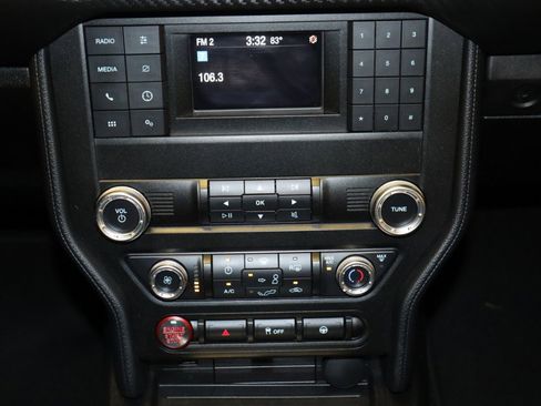 Used 2019 Ford Mustang Coupe image 15