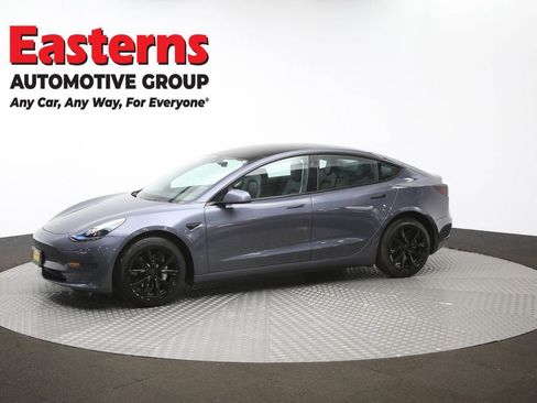 Used 2023 Tesla Model 3 Standard Range image 56
