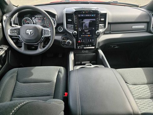 Used 2025 RAM 1500 Big Horn image 19