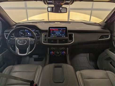 Used 2021 GMC Yukon SLT w/ SLT Premium Package image 10
