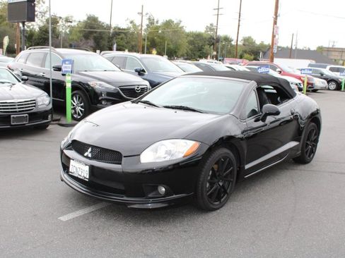 Used 2009 Mitsubishi Eclipse GT FWD image 3