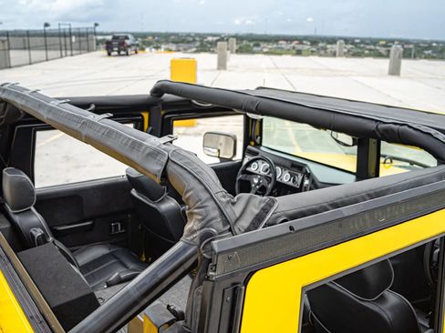 Used 2006 HUMMER H1 4-Door Open Top AWD/4WD image 20