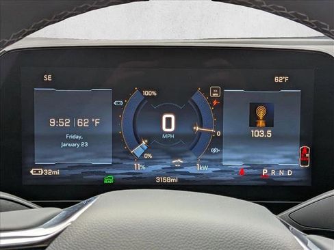 New 2026 Chevrolet Equinox EV LT image 10