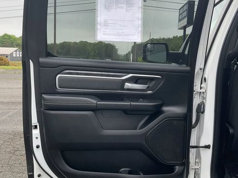 Used 2019 RAM 1500 Big Horn AWD/4WD image 49