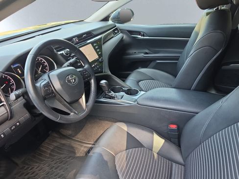 Used 2018 Toyota Camry SE w/ Audio Package FWD image 15