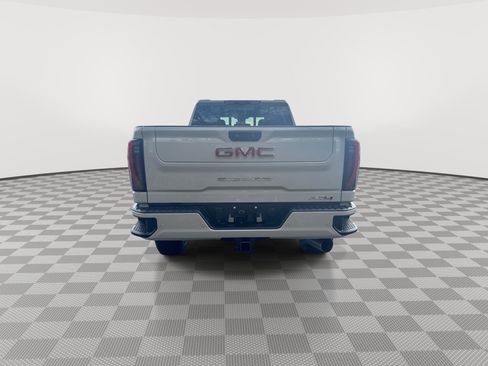 New 2026 GMC Sierra 2500 AT4 w/ AT4 Premium Plus Package AWD/4WD image 7