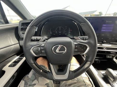 Used 2024 Lexus RX 350 image 12