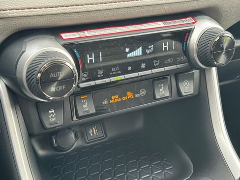New 2025 Toyota RAV4 XLE image 25