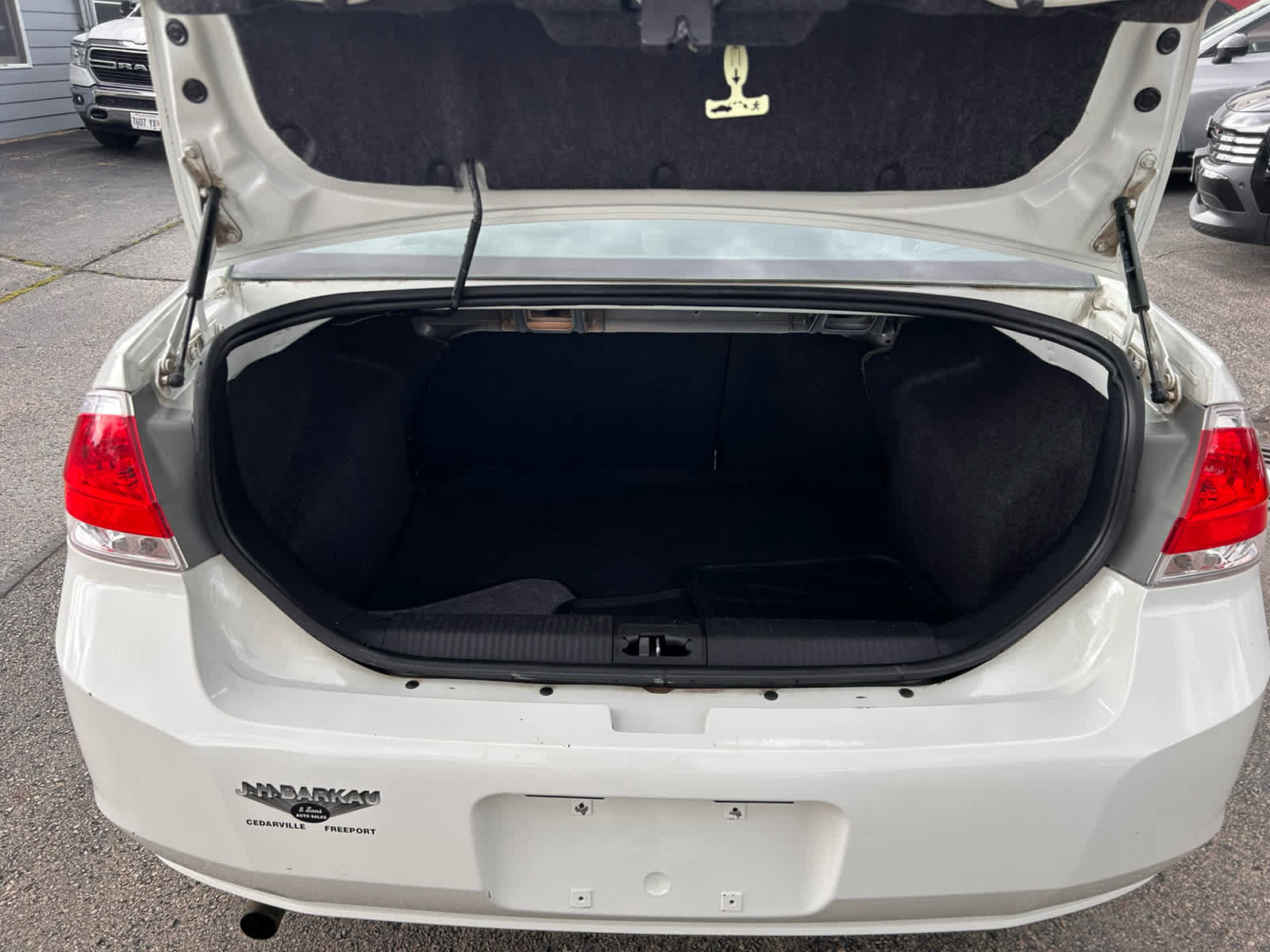 Used 2010 Ford Focus SE FWD image 21