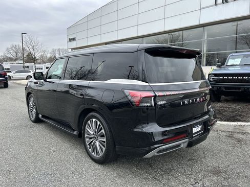 Certified 2025 INFINITI QX80 Sensory image 6