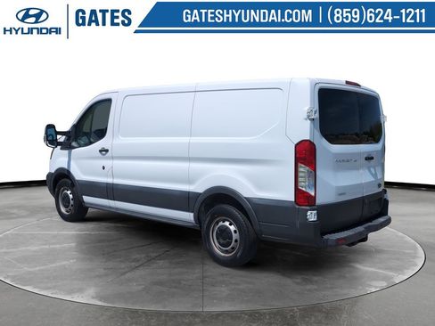 Used 2018 Ford Transit 150 130 Low Roof RWD image 7