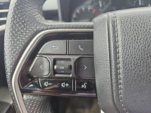 Used 2023 Toyota Tundra SR5 w/ SR5 Premium Package AWD/4WD image 10