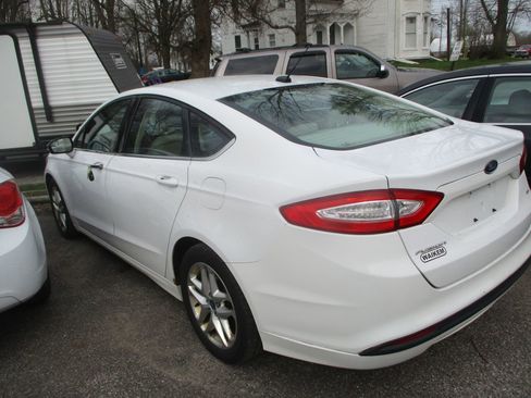 Used 2013 Ford Fusion SE image 5
