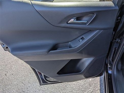 New 2026 Chevrolet Equinox LT image 26