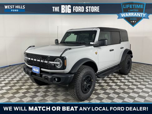 New 2026 Ford Bronco Badlands w/ Wildtrak Package AWD/4WD image 1