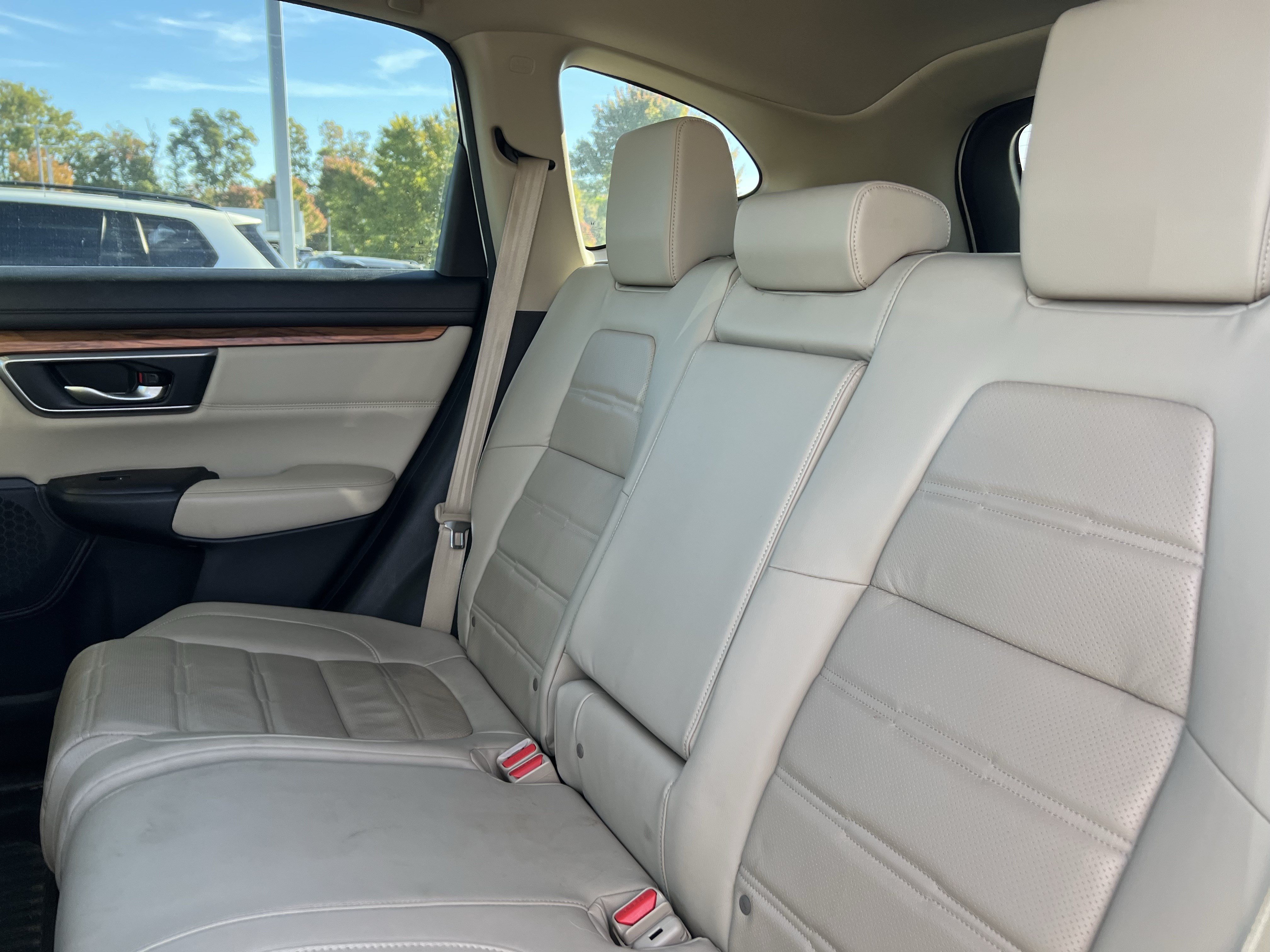 Used 2018 Honda CR-V Touring image 33
