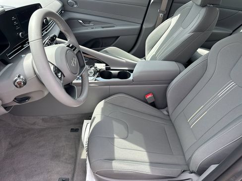 New 2026 Hyundai Elantra SEL Sport Premium FWD image 10
