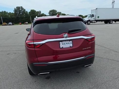 Used 2019 Buick Enclave Essence FWD image 8