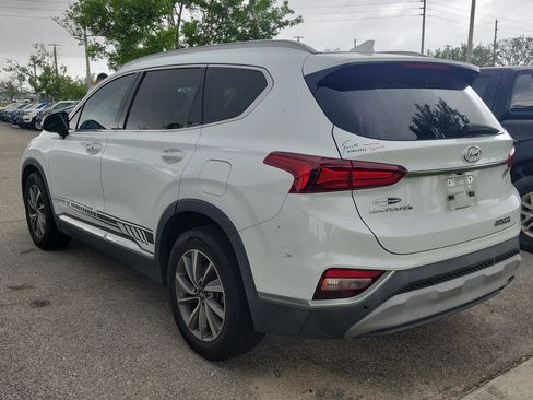 Used 2020 Hyundai Santa Fe SEL w/ Convenience + Premium Package image 4