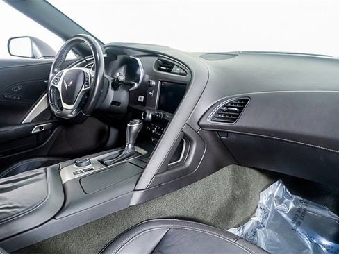 Used 2017 Chevrolet Corvette Stingray Convertible w/ 2LT Preferred Equipment Group image 45