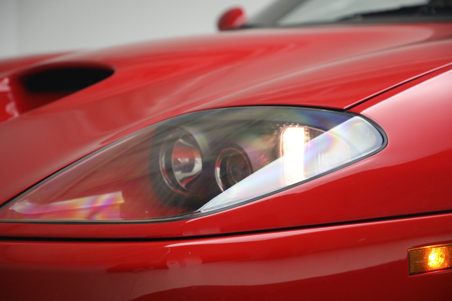 Used 2000 Ferrari 550 Maranello Coupe RWD image 22