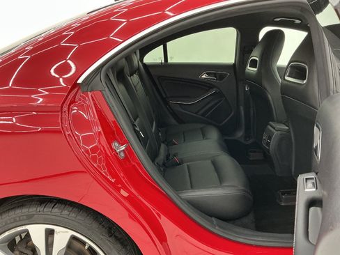 Used 2019 Mercedes-Benz CLA 250 image 21