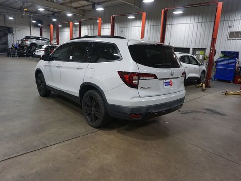 Used 2021 Honda Pilot Black Edition image 25