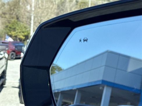 Used 2023 Chevrolet Tahoe High Country w/ Advanced Technology Package image 46