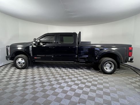 Used 2024 Ford F350 Lariat w/ Lariat Ultimate Package image 2