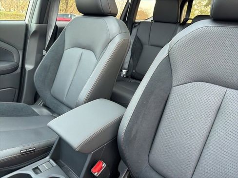 Used 2025 Subaru Forester Touring image 19