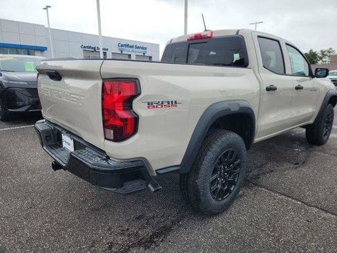 New 2026 Chevrolet Colorado Trail Boss AWD/4WD image 2